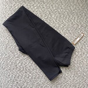 NWT XS Fits Eveeybody SKIMS Black Leggings in Onyx